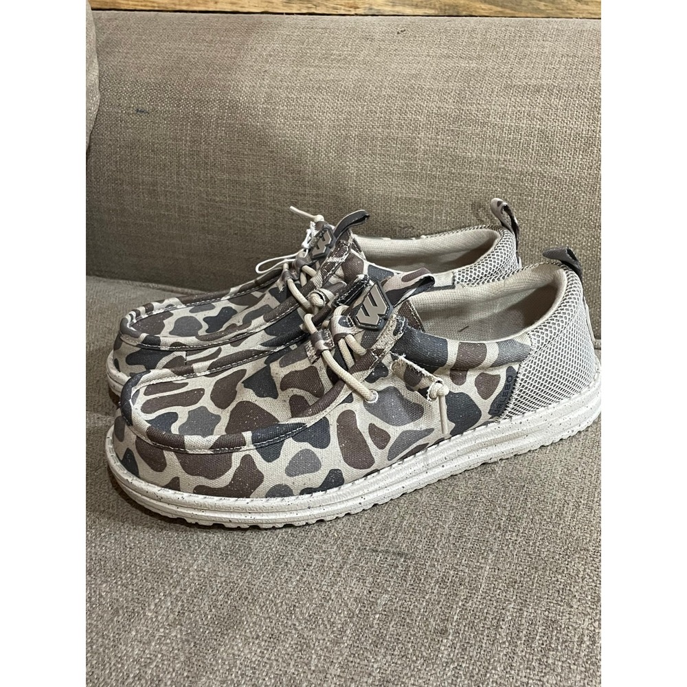 Hey Dude Wally Funk Men 10 Taupe Camo Excellent Duck Print Mesh Loafers